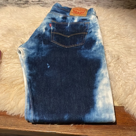 Tie dyed Levi’s 501 jeans - Picture 4 of 8